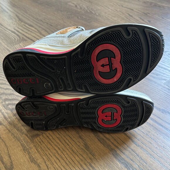 Gucci Interlocking Logo Sneakers Diamond Finish - Picture 3 of 4